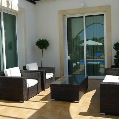 Villa Oresti With A Pool Paralimni