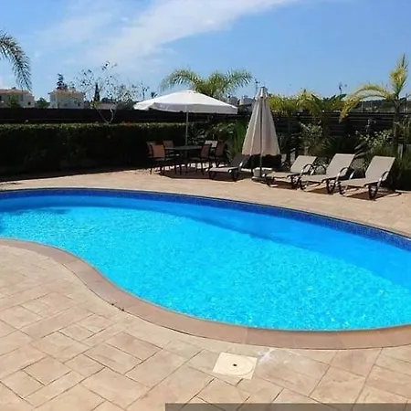 Oresti With A Pool Paralimni