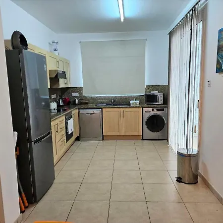 Villa Oresti With A Pool Paralímni