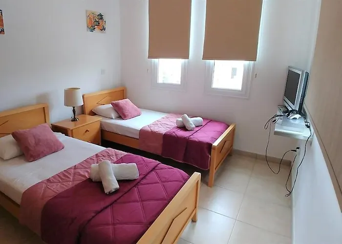 Oresti With A Pool *